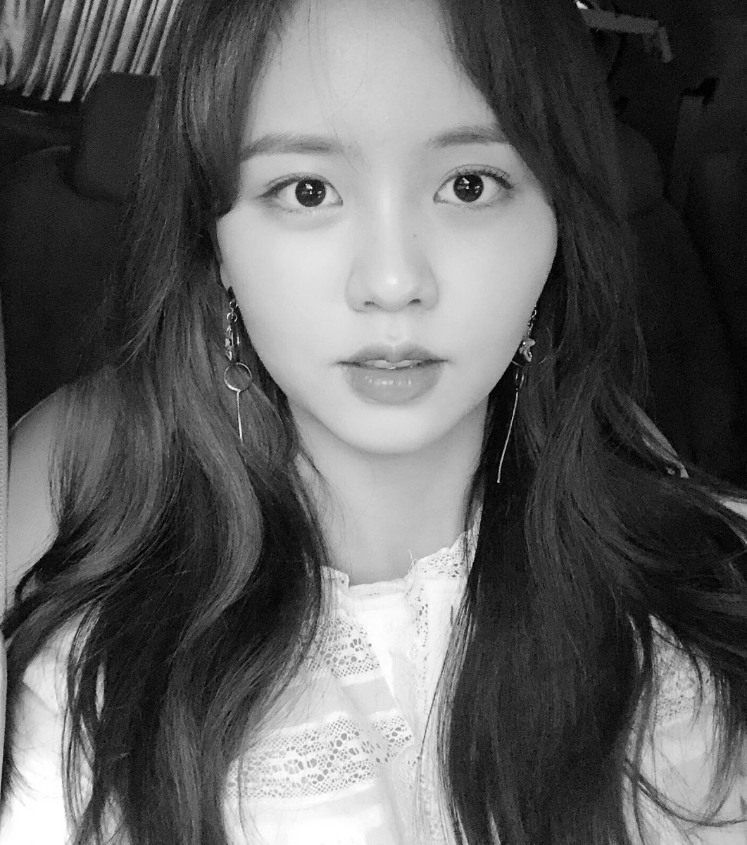 김소현 tweet media