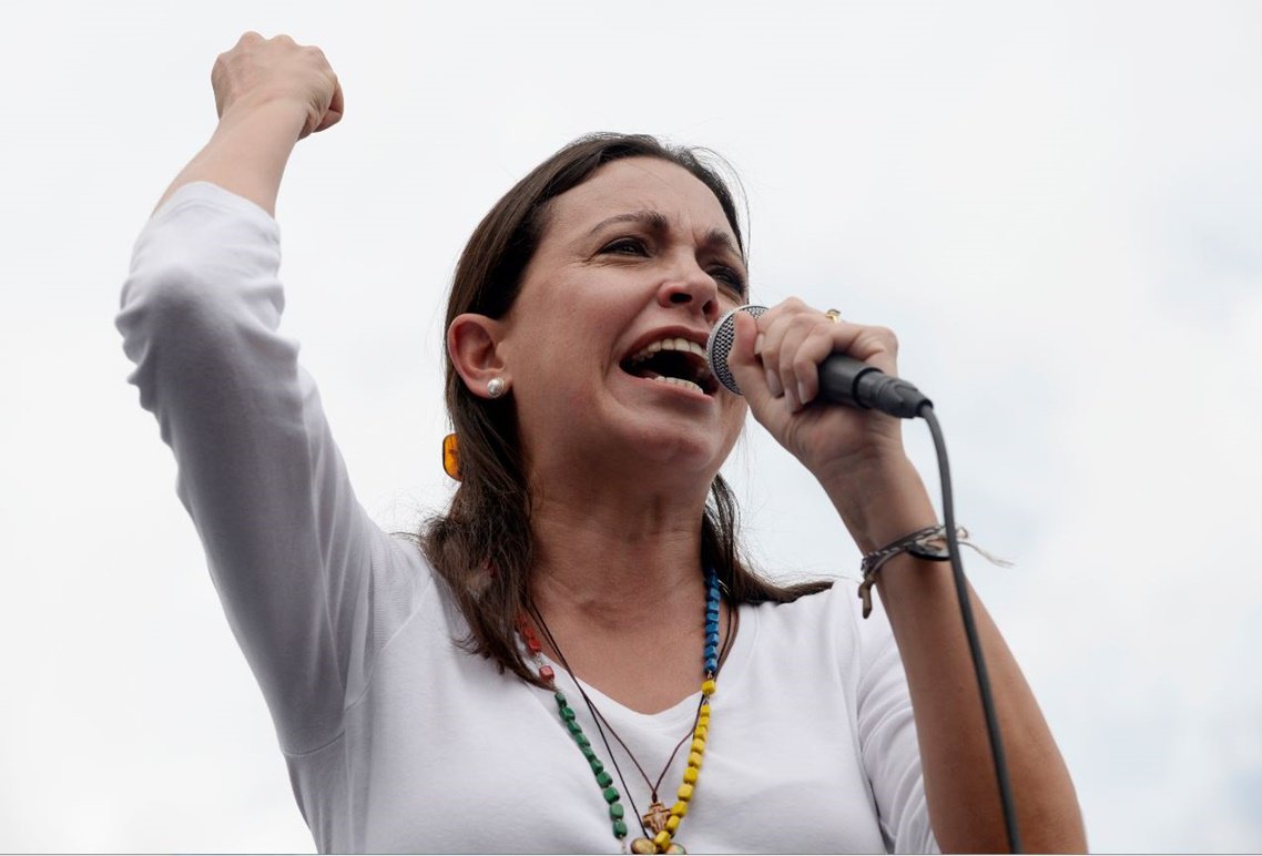 AlfonsoPupo's tweet photo. Cuando la inmensa mayoría de los venezolanos reconozcan a María Corina Machado como la gran líder opositora a la dictadura chavista, este pueblo comenzará a entrar en el verdadero camino patriótico https://t.co/glvJZ0z1zo