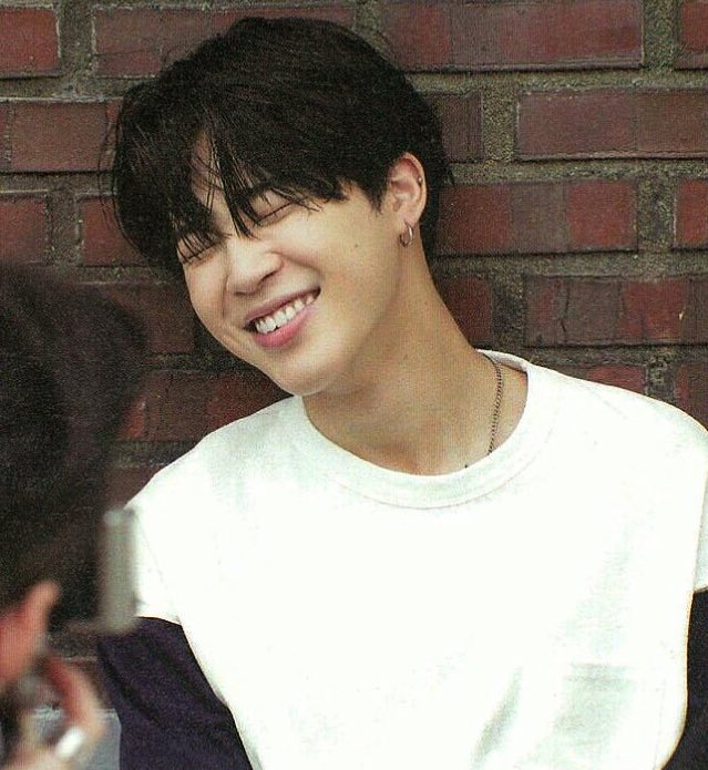 vcrbts's tweet photo. incase your tl is ugly and dry https://t.co/HkXdkjVNNY