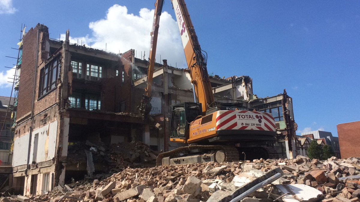 demolitionnorth's tweet photo. #DEMOLITION - Works are Progress on time and on budget for our client! #excellentservice #doneright #reliablecontractor #repeatbusiness https://t.co/hQWC5u0zr3