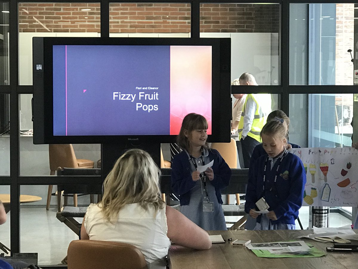 DuffieldMeadows's tweet image. When your pupils are presenting their ideas to @IcelandFoods like pros! #proudheadteacher #proudschool #workforceofthefuture