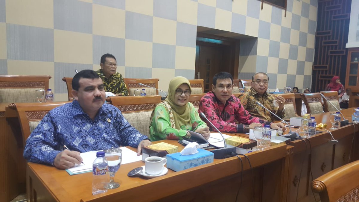 Rapat Komisi IX DPR RI bersama Mitra Kerja