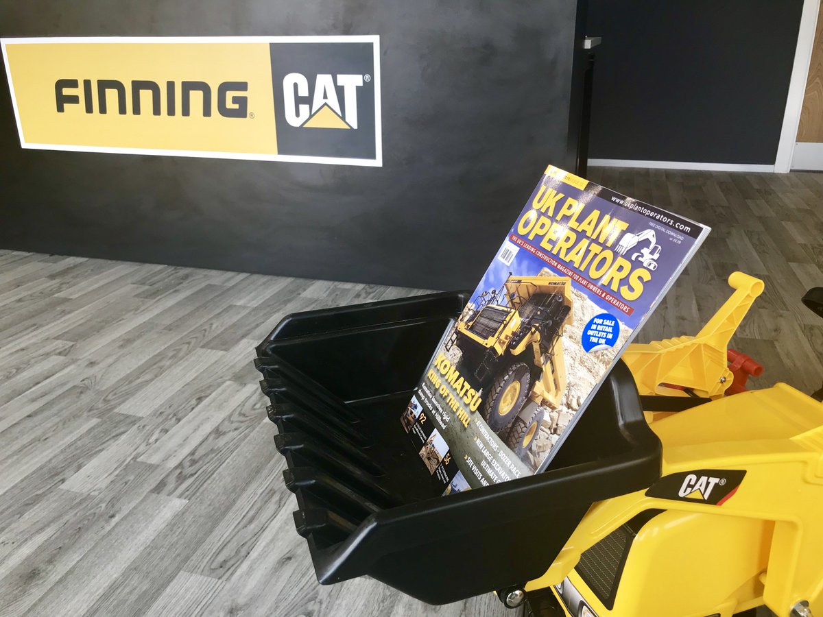 FinningNews's tweet photo. Last week we introduced @ukplantops to our brand new #CatCompactStore - one of the key issues discussed was around 'cost transparency' - we've ensured that all costs are clearly displayed in our machines & have ensured you get a chance to 'try before you buy' in our demo area! https://t.co/gC9F3cWYkO