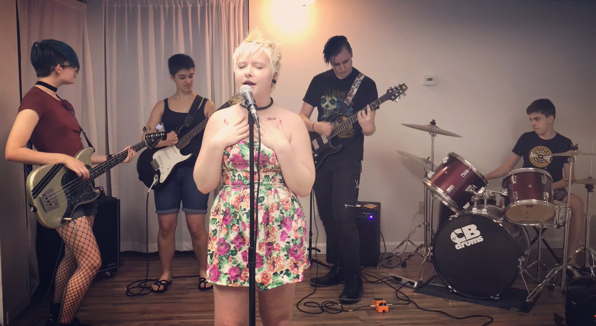 Live the Illusion tweet media