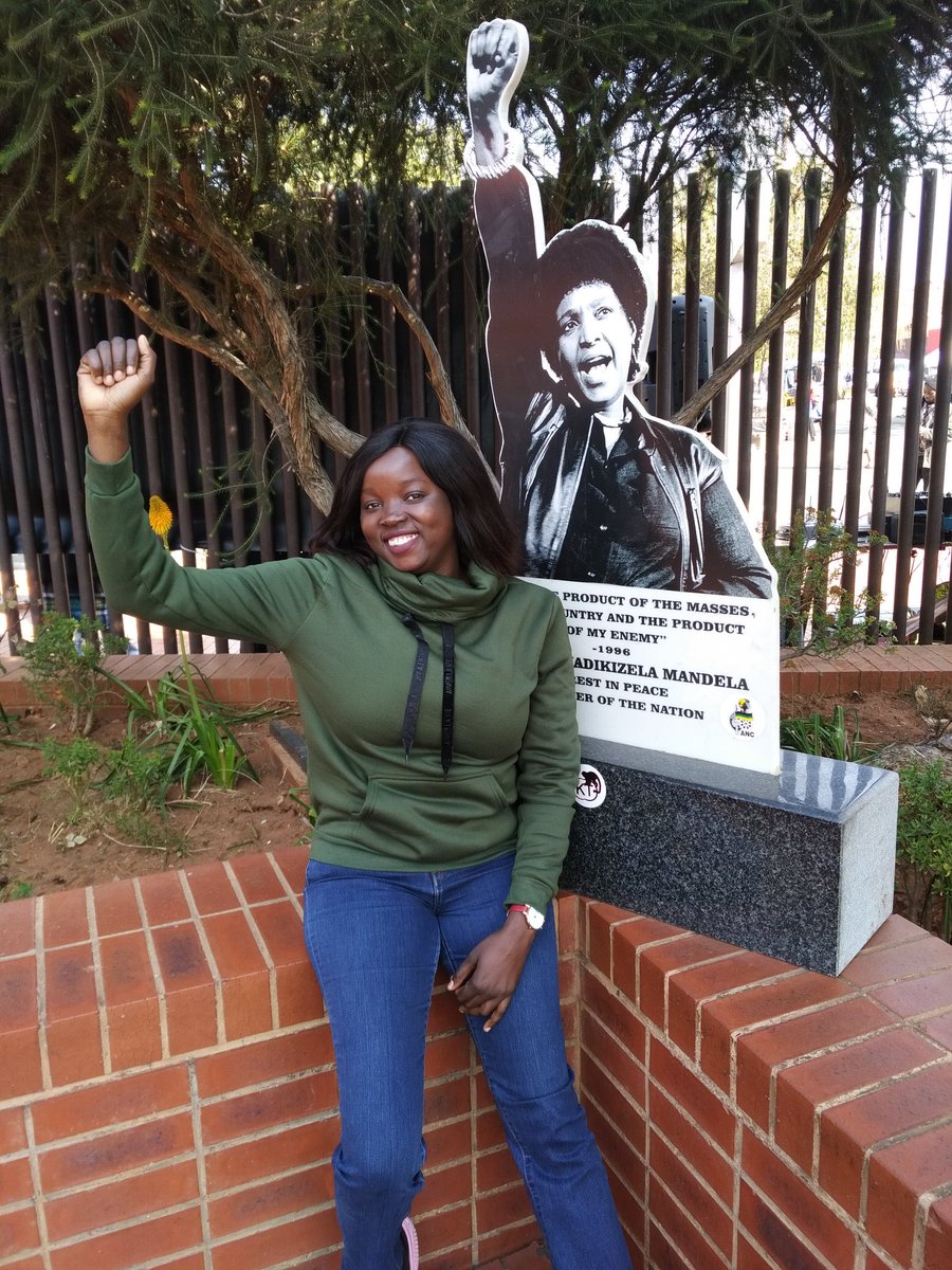 XirhandziwaM's tweet image. #Mbokodos
#winnyMendela
#viva