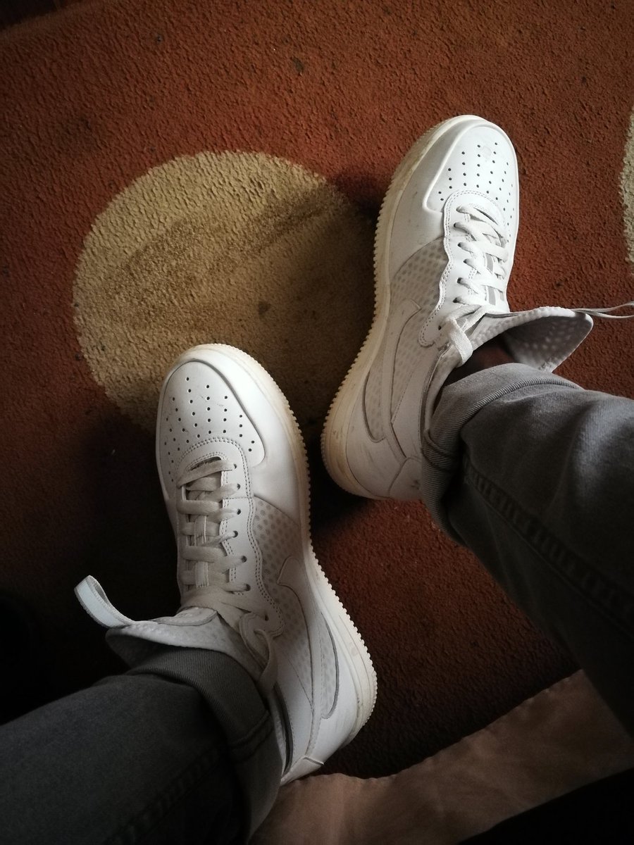 tonicdj057's tweet photo. #AF1_Challenge ❤👟 https://t.co/GbDohaW9oN