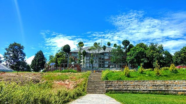 manishrsilwal's tweet photo. हाम्रो काठमाडौं विश्वविद्यालय 😊😊😊
.
.
.
.
.
.
.
.
.
.
#G4PlusClick #KathmanduUniversity #Dhulikhel #MotoFoto #Nepal #NepalNow #NepaleseTourism #Nepal https://t.co/suLT8PlBQD https://t.co/JU9RXATAG7