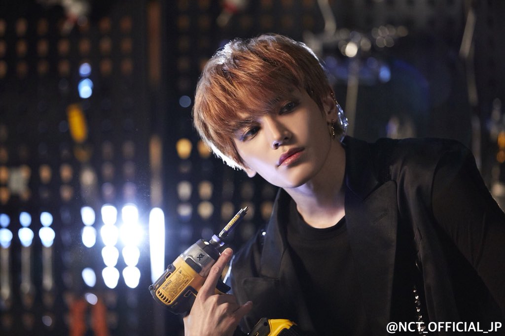 NCT_OFFICIAL_JP's tweet photo. 『Chain』MV Shooting Making
#TAEYONG

#NCT127 #Chain https://t.co/GplqSYKqll