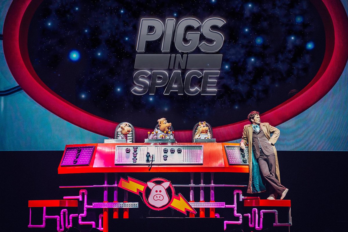 outsideorg's tweet photo. Swipe through a few snaps from when The Muppets took The O2!
Read The @guardian review here : https://t.co/PPuU8NrX65
๐ธ @lukedyson #MuppetsTakeTheO2 https://t.co/rvtfsWM1dk