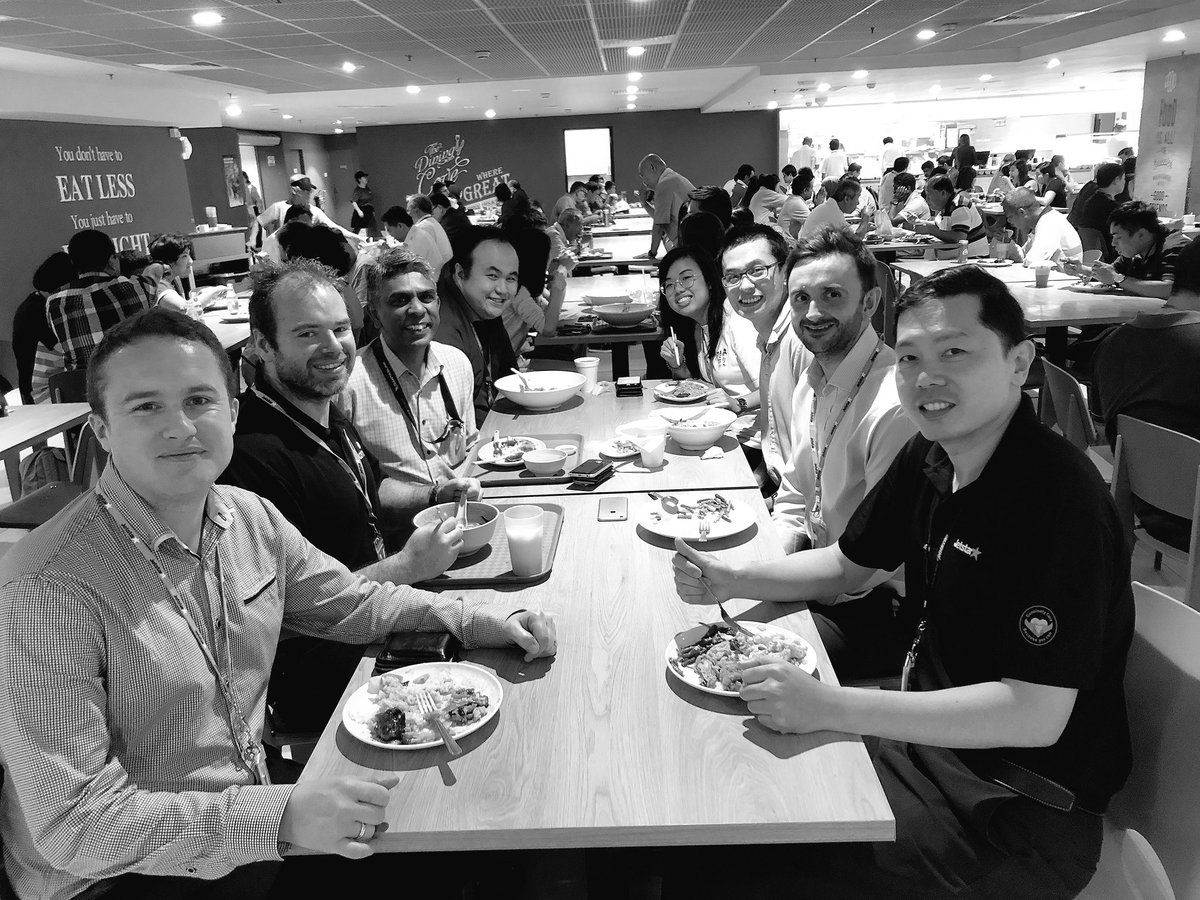 .<a href="/ICommAUS/">IComm Australia</a> team enjoying a nice meal here in Singapore with our friends at Jetstar Singapore, before tonight’s transition across to Skype for Business. The <a href="/Halcyon/">Halcyon</a> team onboard ensuring support is given to all users.