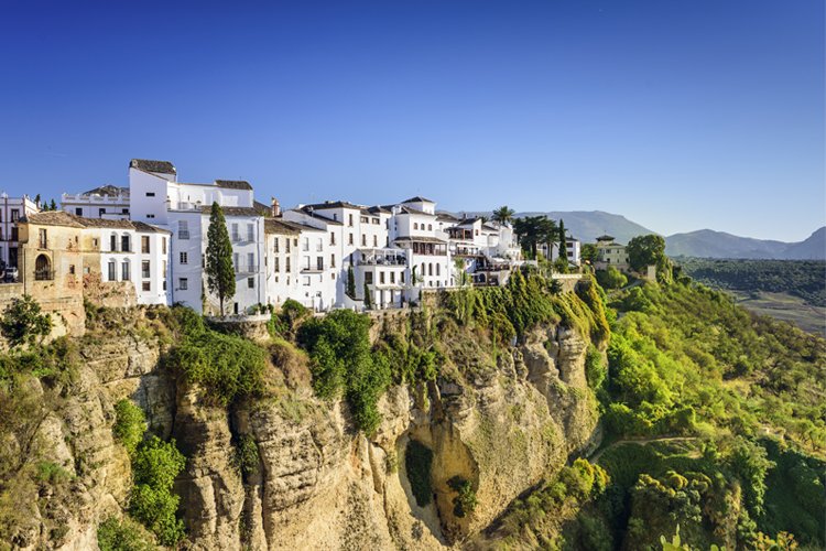 EOStweets's tweet image. #Spanishproperty prices up 4.2% in 2018 – will they keep rising? #wednesdaywisdom bit.ly/2zOQYRI