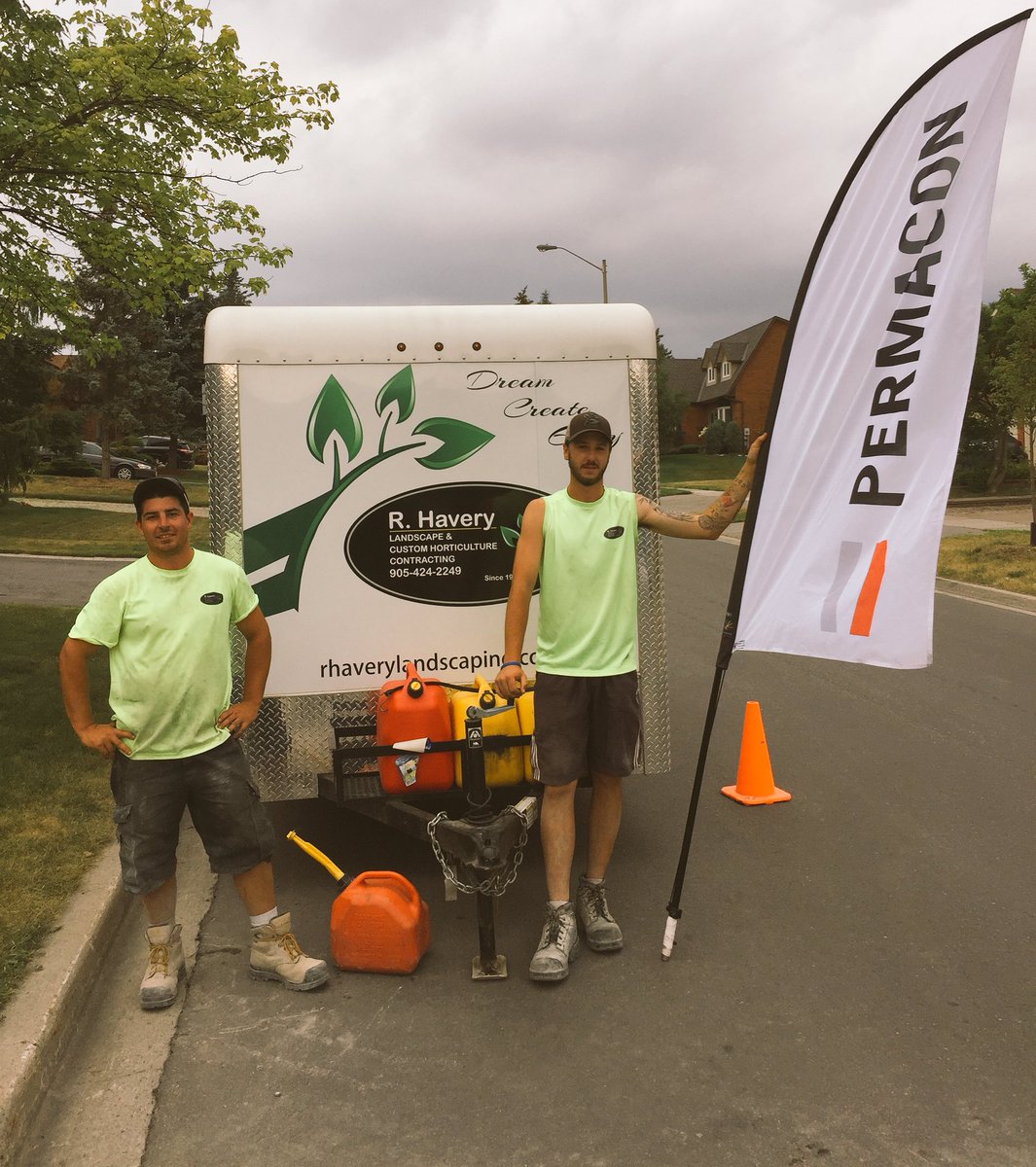 Paver_King's tweet photo. This @HaveryLandscape project is chock full of #PermaconPossibilities
These guys just keep rolling them out year after year🔥
@Permacon #HarmonyOfSpace https://t.co/1Rh1OICEpe
