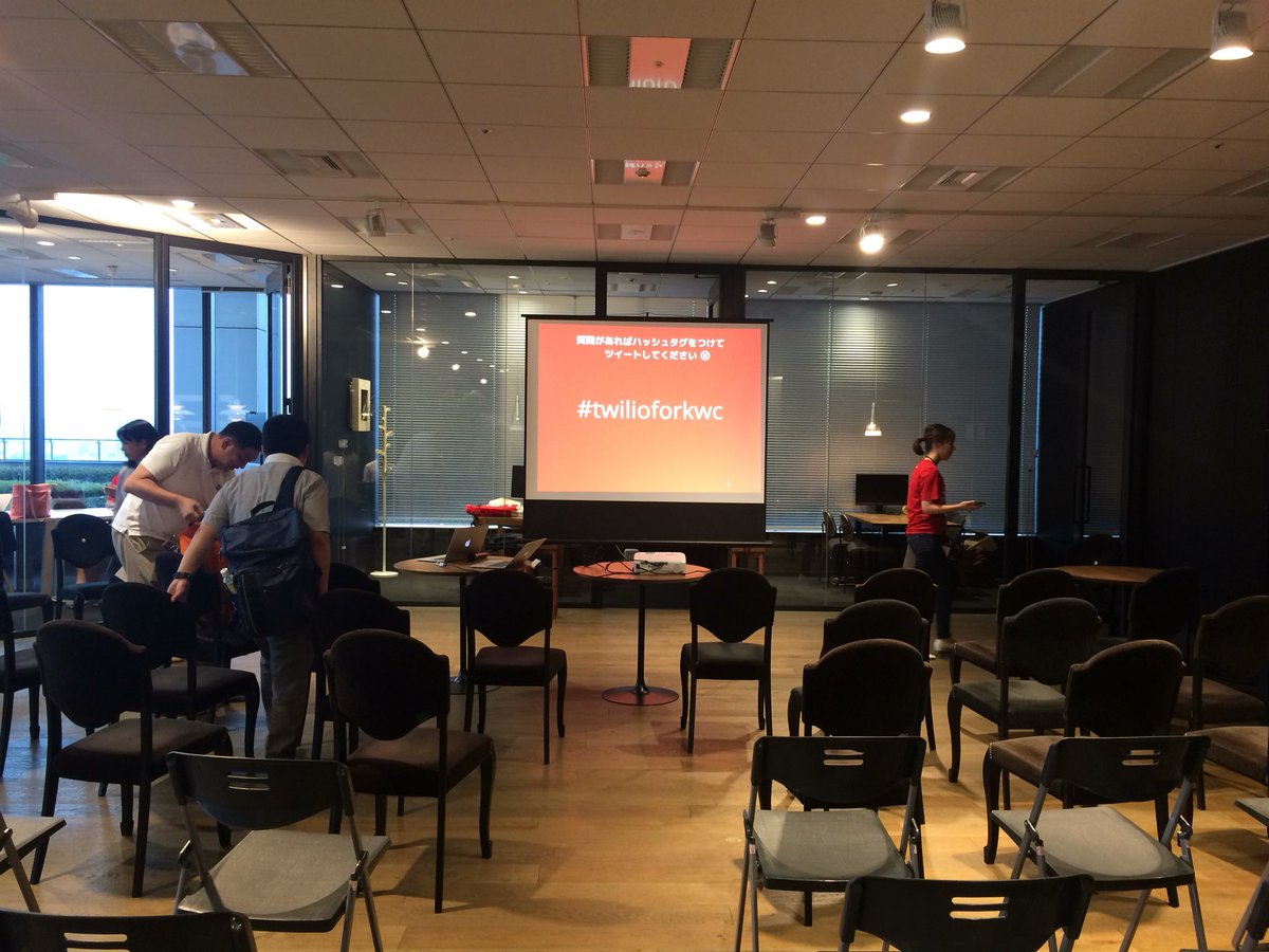 24guchia's tweet image. 本日、LTやります。設営完了
#twilioforkwc