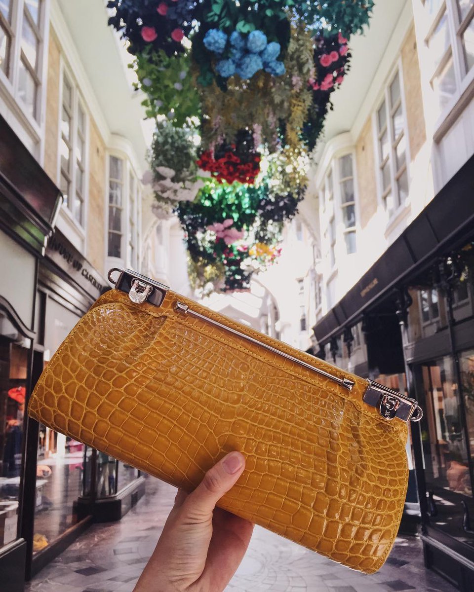 Kwanpen1938's tweet photo. A visit to the Hanging Garden of @BurlingtonArcad https://t.co/CXG08U8W5Q