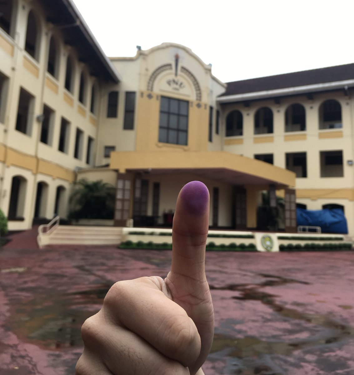 haexcake's tweet photo. TAPOS NA AKO SAYO, PRC. Magtutuos tayo sa September. #TopTheLET chz https://t.co/yjNivo7n3J