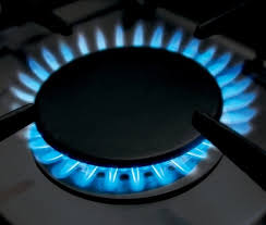 zeraenergy's tweet photo. When cooking with LPG, ensure there are no liquids e.g. stews, sauces, porridge or water spills from boiling pots on the stove that may put out the flames resulting in accumulation of unburnt gas in the room. https://t.co/ct35UFMtmQ