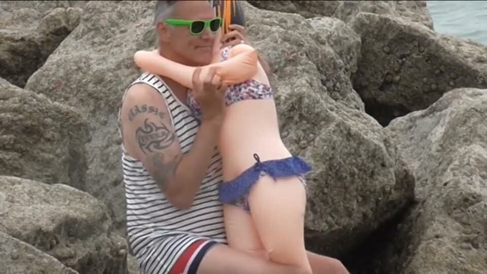 DJLadyTimebomb's tweet photo. Meet our #FirstLady
#Bettycockleslut &amp; her #FirstLove 😀❤️😂#thebcexperiment  #Idoubtit 
https://t.co/HcoV2LoQnJ https://t.co/r2683qIqjD