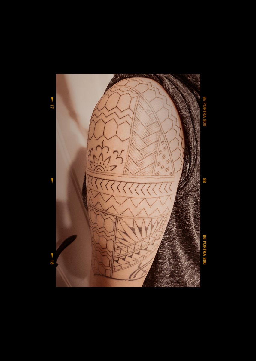 helloRkive's tweet photo. #NationalTattooDay #filipino #polyflip https://t.co/Raogsqqokf