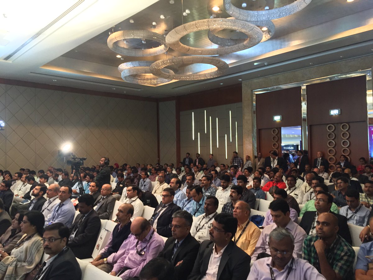 naveenlawrence's tweet photo. #DCDWebscale 2018 Bangalore kick started today with full house. https://t.co/O1kAVQJXGC