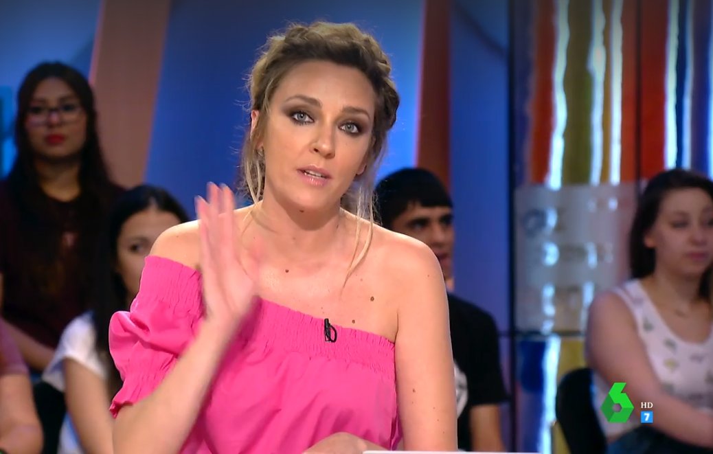 ComunicacionRSM's tweet photo. Una vez más, @InsideShops forma parte del vestuario de @AnnaSimonMari en el programa @zapeandola6 😍 Mil gracias de nuevo, @RaulRuda 😘

#moda #fashion #style #Zapeando #LaSexta #TV #television https://t.co/uCOBi2NisD