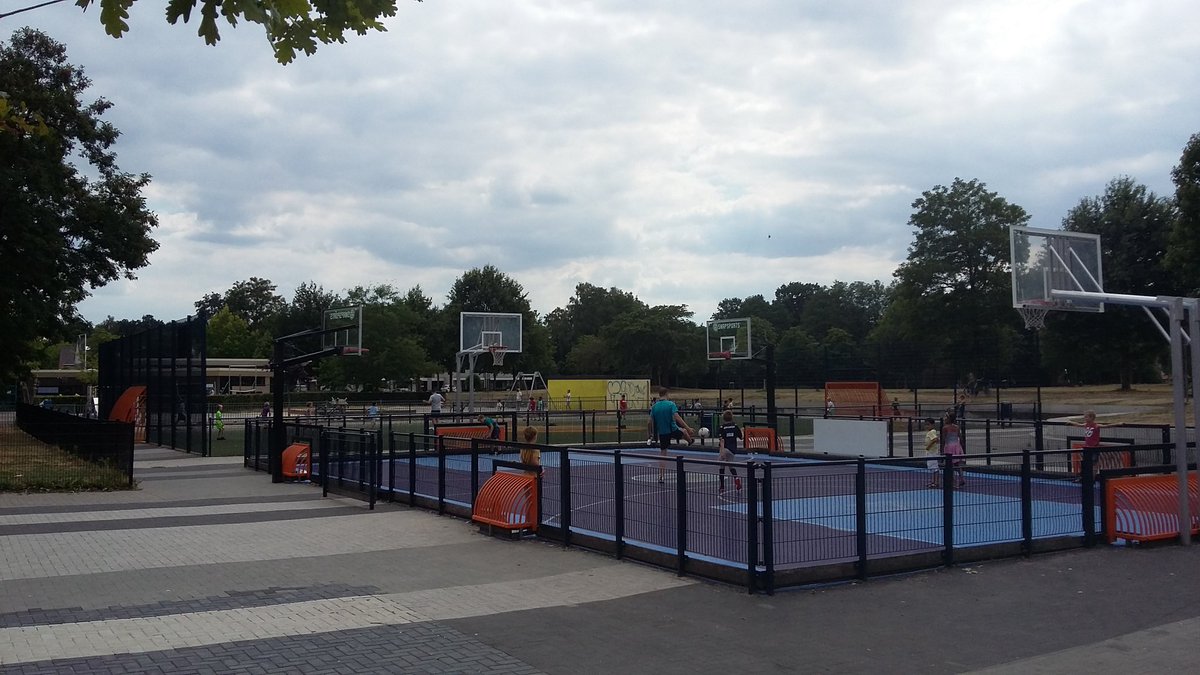 Laatste keer sportinstuif @Hatteler Plaza. Na de vakantie gaan we natuurlijk weer door. Fijne vakantie en woensdag 5 september zijn we er weer.