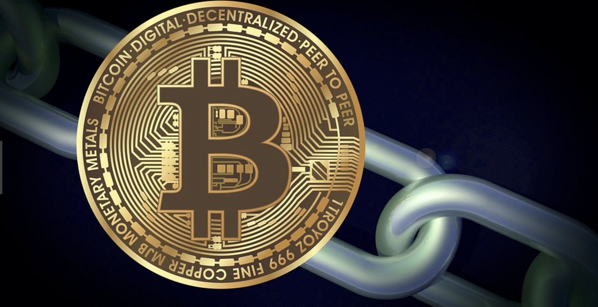 fund_fantasy's tweet photo. Wednesday Brief

- Crypto Market Increases by $22 Billion, Ethereum and Bitcoin Rally into the Green
-  eBay, American Express and IBM In The Earnings Spotlight.
- Google Is Fined $5 Billion by EU in Android Antitrust Case

#FundFantasy #trading #ETH #BTC #personalfinance #Crypto https://t.co/YI08LUT0BB