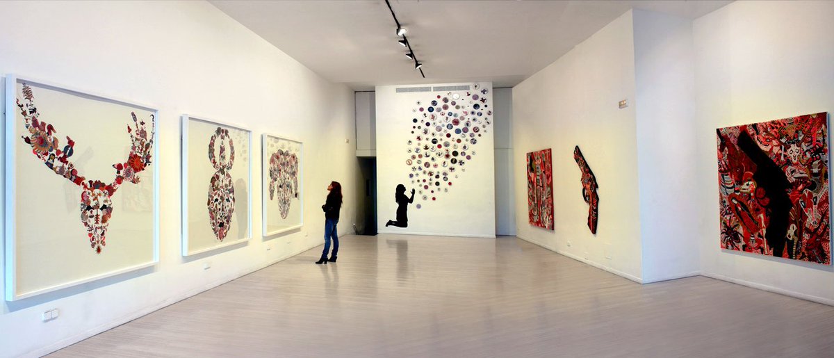 Onte a artista granadina Mariña Vargas denunciaba publicamente a agresión recibida por parte de Fernando Francés director do CAC de Málaga. 
Desde MarcoAsiNon condenamos este grave feito e queremos mostrar a Marina nosa solidariedade e agarimo.
<a href="/_marynavargas/">marinavargas♡</a>