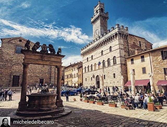 Montep_Blog's tweet photo. Regrann from @micheledelbecaro - Una bellissima cittadina da vedere assolutamente 😉
#natgeotravel #citybestpics #worldplaces #best_worldplaces #instaitalia #wondeful_places #whatitalyis #beautifuldestinations #best_italiansites #italy #montepulciano #igersitalia #visiteuro… https://t.co/NK4zzKtU4B