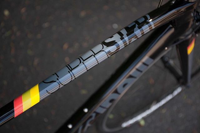 ciclicorsa's tweet photo. Cinelli Superstar | Shimano 105 | Size M | We offer this fantastic Cinelli Superstar with all time favourite groupset of Shimano for 1817 EUR including VAT

#ciclicorsa #cinelli #superstar #roadbikes #roadcycling #italiansdoitbetter https://t.co/s4q9uaIBwS