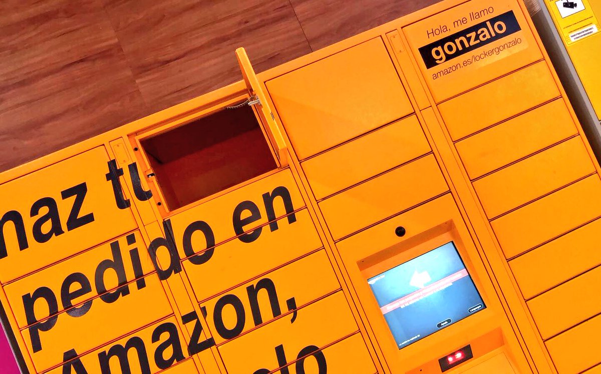 laura_lcc6's tweet photo. Pues ya hemos estrenado el Amazon Locker 👏🏻👏🏻👏🏻👏🏻 Compra rápida, cómoda y segura. @amazon #AmazonPrime #safety #comfortability #quickly https://t.co/y0ZtDWjYBZ