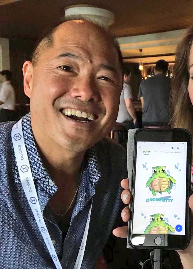 HonuKitty's tweet photo. “#HonuKitty auction bridges @CryptoKitties w/ capital raises that will benefit the planet’s ocean. It unites the 800K CryptoKitties, the global technology, crypto &amp; investment communities, with environmentalists &amp; foundations dedicated to preserving our planet’s natural habitats” https://t.co/bmC9QodfFw