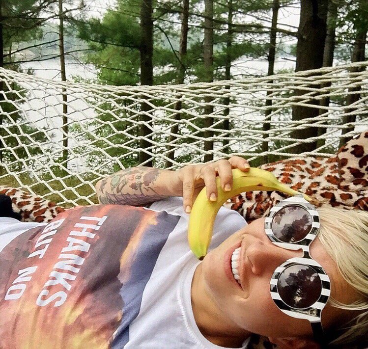 casiestewart's tweet photo. If I was given the opportunity to #NameThatWeekend I'd make August Long and extension of Selfcare Sunday where you do nothing around the house and relax and read and eat and take naps from Friday morning till Tuesday comes. Maybe some yoga. @hotelsdotcom #ad https://t.co/IOOu7VhzCn