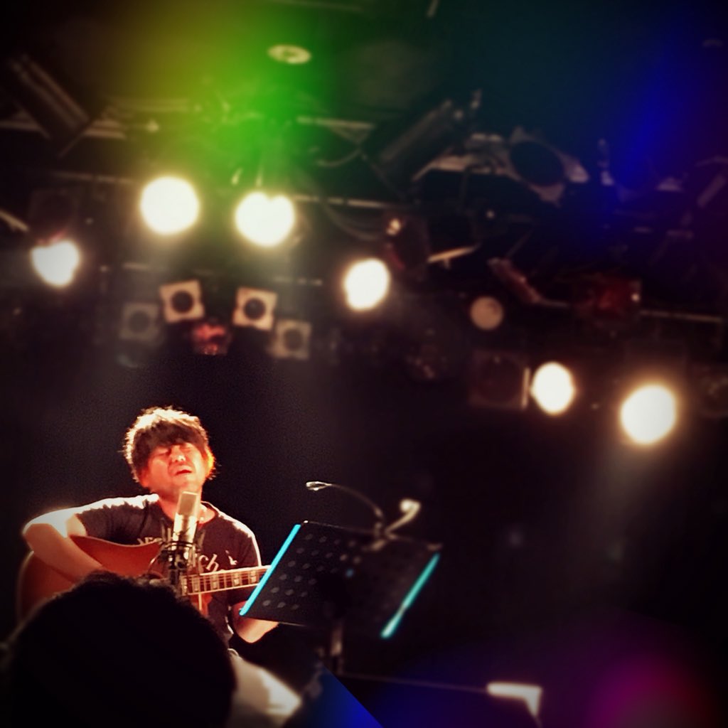 cg_53's tweet photo. #アコジャン
#SCJB
#灰児亭一門
#弾き語り
#今日もアツいです https://t.co/BOP25z9FaE