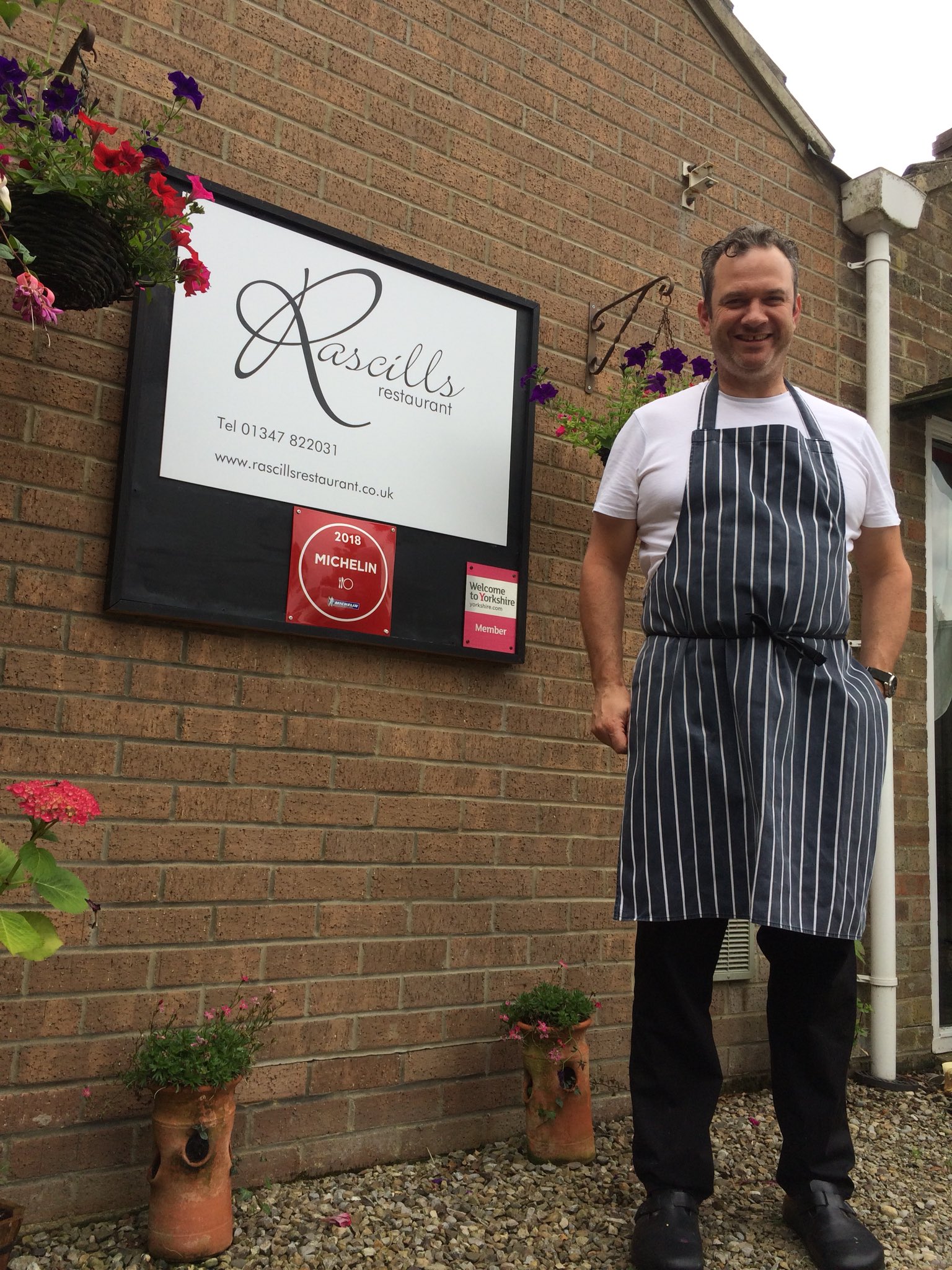 Acorn Dairy on Twitter "First organicmilk delivery to Chef Richard