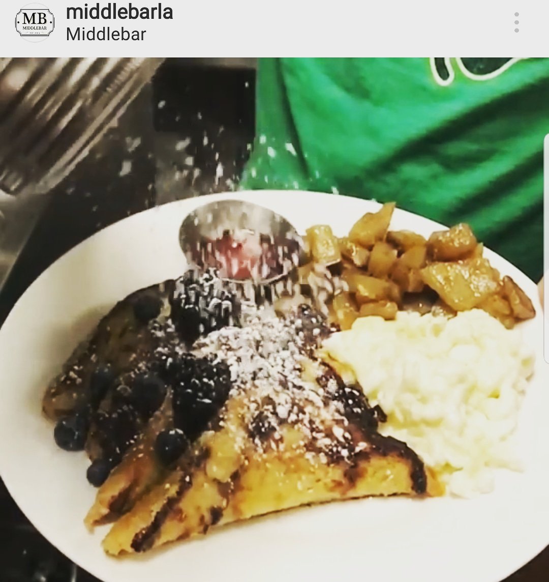 FROGS_BAKERY's tweet photo. delicious looking breakfast from @middlebarla using our organic sourdough moule for french toast. Come on out to #middlebar to get some delicious food and pastries from #frogsbakery. Catch us at Union Station in L.A We will be at Costa Mesa and South Pasadena Farmers Market https://t.co/Xm2lEARlpi