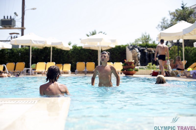 OlympicTravelSr's tweet photo. SANTA BEACH 4*, AGIA TRIADA
01.08.- 11.08. - STANDARD I SUPRIOR SOBE
LAST MINUTE CENA - do 20 % popusta !!!
#lastminute #lastminuteprice #santabeach
Za više info : https://t.co/KPnAkrVAdQ https://t.co/3tiFqoV7ow