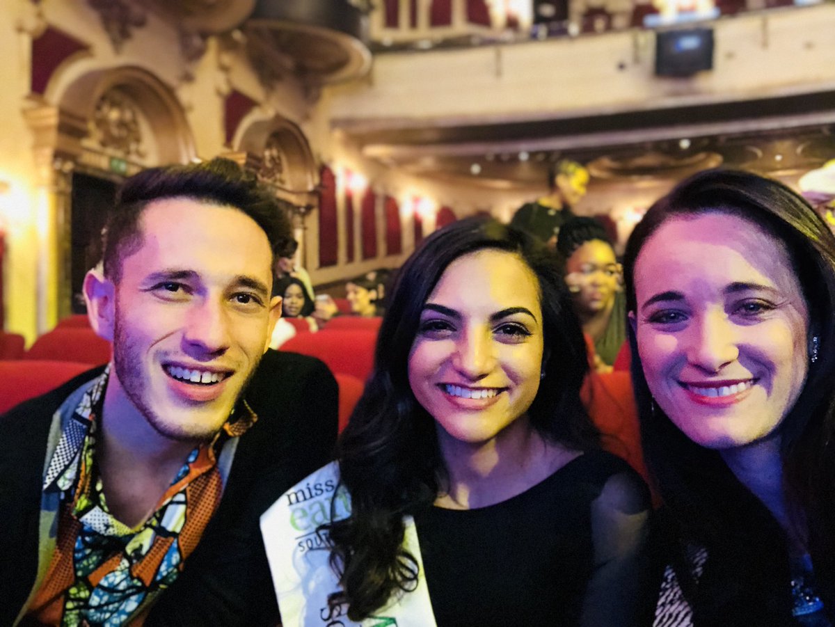 EllaBellaLeite's tweet photo. Supporting the best of the best @ChangeAgentSA at the @marieclaire_sa #MCPowerSummit2018 #powersummit2018 with @WOOLWORTHS_SA @audisouthafrica at #TheLyricTheatre @GoldReefCitySA https://t.co/BA1kIt1nlT
