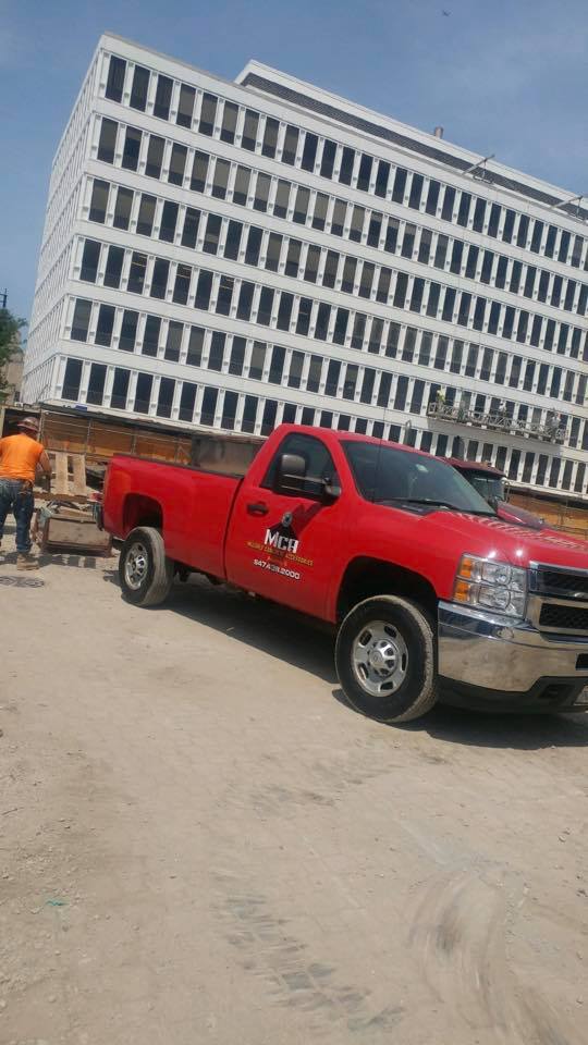 ConstructionMCA's tweet photo. Delivering to Oak Park...let us deliver to you next! #chicago #chicagoconcrete #concretechicago #construction #constructionsupplies #chicagoconstruction #constructionchicago #constructionsupply https://t.co/gOfgjp89QU