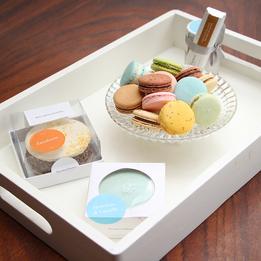 Después de probar los macarrons de <a href="/TheurelThomas/">Theurel & Thomas</a> no te quedará más que decir: "Merci beaucoup" #MerciLesBleus #France #frenchfood #Comida