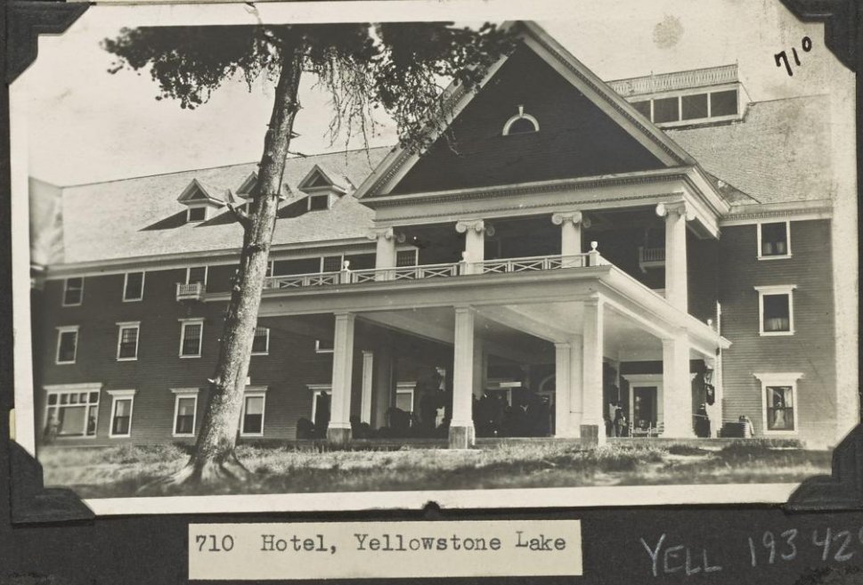 Old Yellowstone tweet media