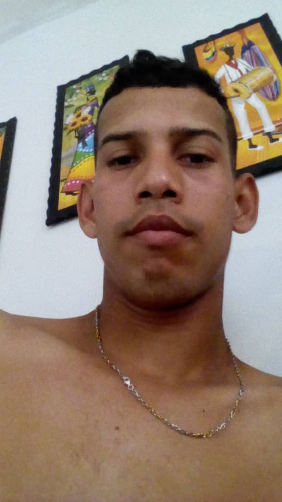 luisburiel15's tweet photo. https://t.co/Q4VHnw2VM3