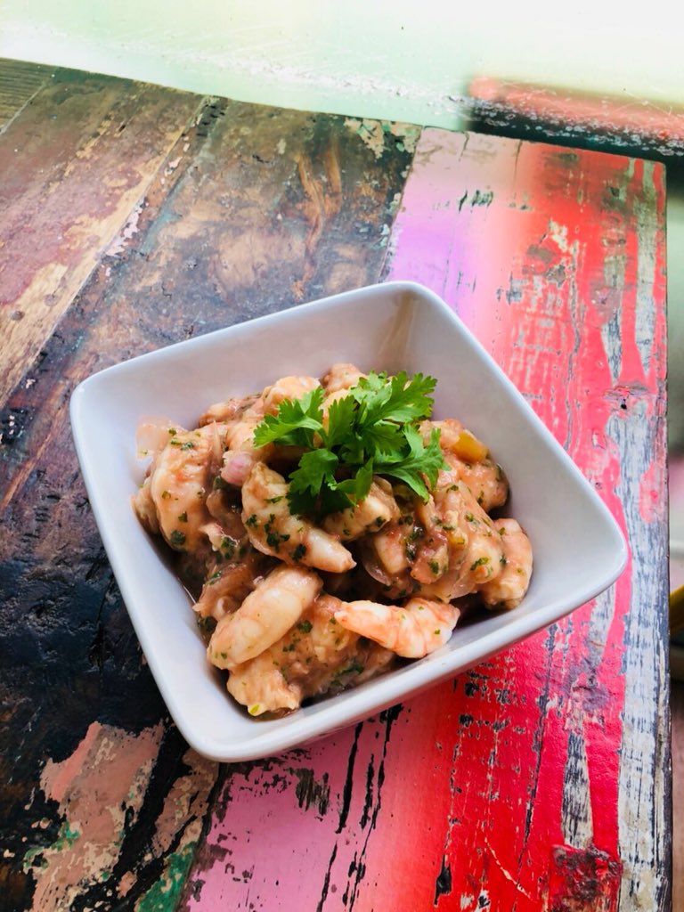 Disfruta nuestros platos en casa llamando  al 679789418, o pidiendo un Glovo que te lo llevara a en un par de minutos. @DeliNil@Colombian food