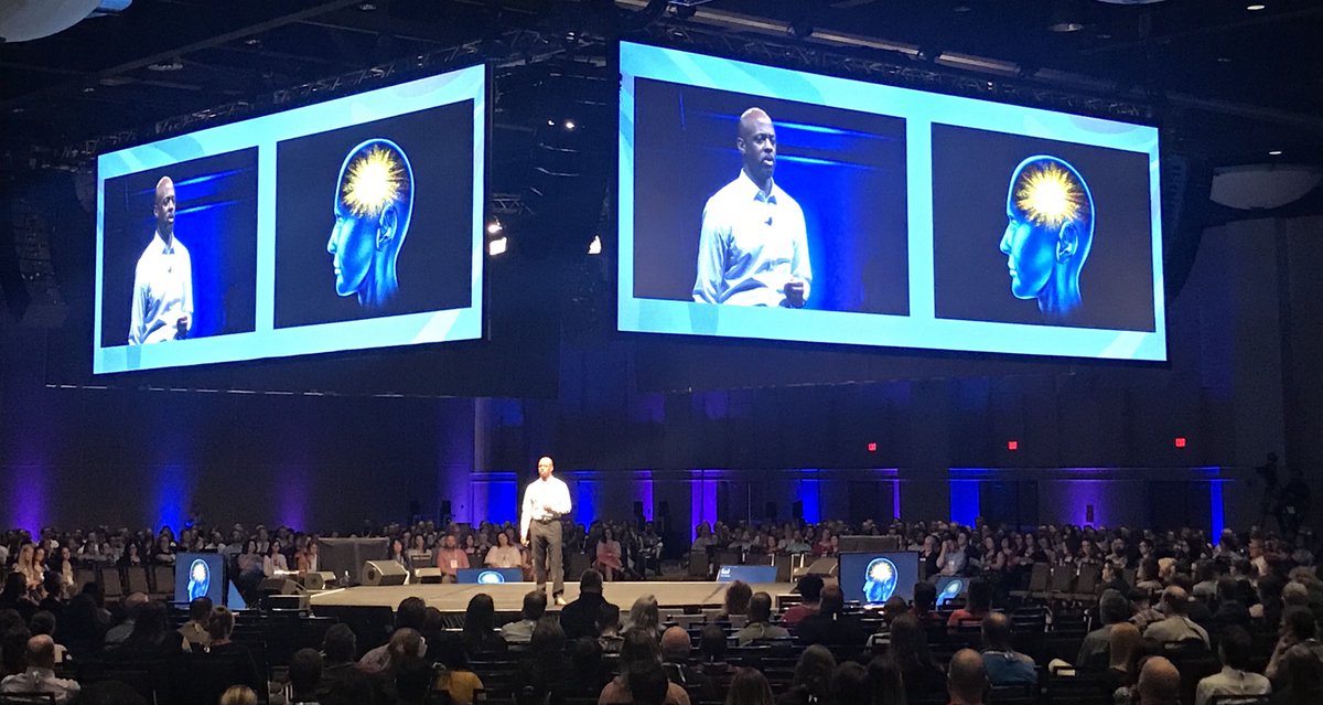 tessnetwork's tweet photo. "Never, ever, never let anyone or any organization diminish your creative power." Torrie Allen, @osfashland #TLCC2018 https://t.co/D4VyK9QLMg