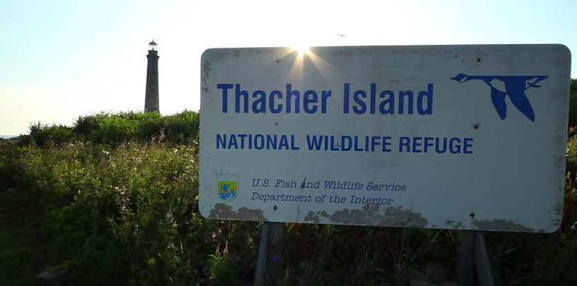 gordoncollege's tweet photo. Want a bird's eye view of Thacher Island on Cape Ann? Enjoy the drone footage of this local spot. #ConnectedToTheOcean #WeLoveCapeAnn https://t.co/MD7DmLfjXL https://t.co/wMGkaJwfI8