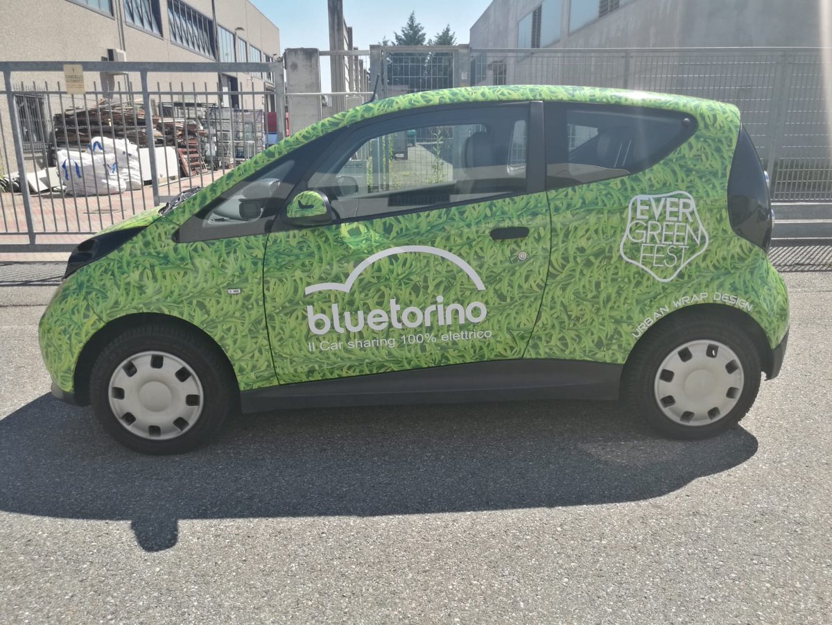 Tedaca's tweet image. Per venire a #evergreenfest prendi la macchina elettrica di #BlueTorino
Fino al 22 luglio se ti iscrivi sul sito bluetorino.eu e digiti la parola FEST,
ricevi un anno di abbonamento gratuito!