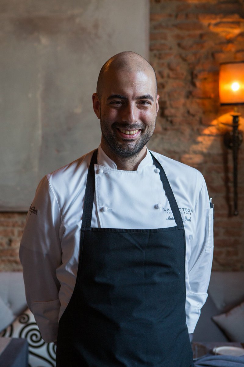LaudemioTuscany's tweet photo. #PremioLaudemio finalists are here! 🏆

Congratulations to chef Matteo Grandi of Degusto Restaurant, chef Claudio Sadler of Ristorante Sadler and chef Antonello Sardi of La Bottega del Buon Caffè. 

#Laudemio https://t.co/gFrMrVdNmA