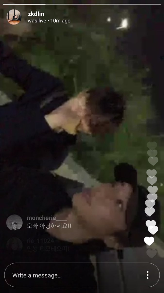 exofandotcom's tweet photo. jongin was on ig live with timoteo (HOTSHOT). firstly they were on bright place and then changed their date place to dark place (due to 'hot place' and a lot of ppl) then they complained there are a lot of mosquitoes lol https://t.co/umQHGVVSSp