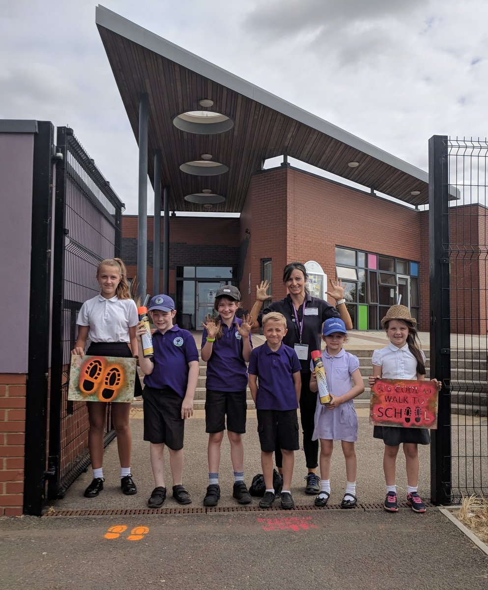 SaferCorby's tweet photo. #RoadSafety assembly this morning for all at @LittleStanion then walked up to The Little Stanion Welcome Centre stencilling #ItsCOOLtoWALKtoSCHOOL in areas chosen by the school Council 👍 @livingstreets @CorbyBC @Brakecharity https://t.co/349gHTbB6i