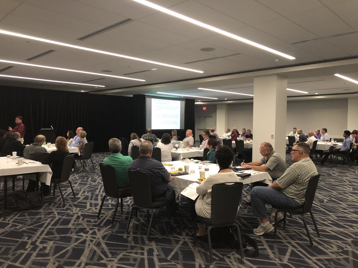 MAPP_plastics's tweet photo. Brad Ridenour speaks on workplace violence #ehs2018 https://t.co/GU1fuefqTi