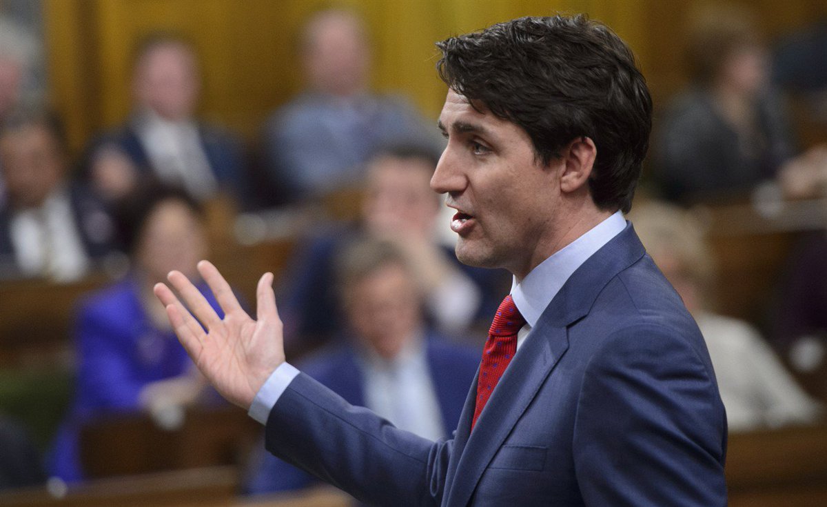 #BREAKING: Trudeau shuffles familiar faces, adds new ones to expanded cabinet ow.ly/mMM830l0zQn https://t.co/odFeW8wmnj